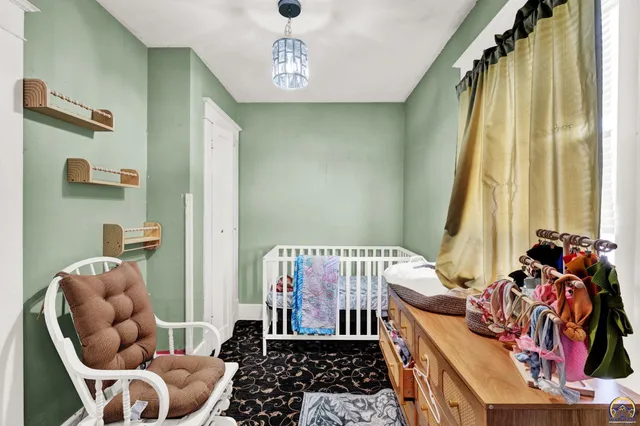 $187,211 | 413 Southwest Fillmore Street, Topeka, KS 66606