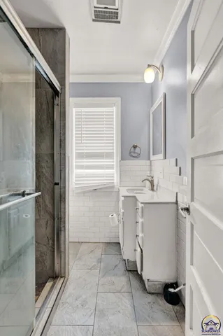 $187,211 | 413 Southwest Fillmore Street, Topeka, KS 66606