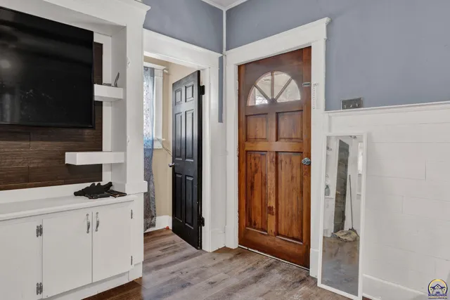 $187,211 | 413 Southwest Fillmore Street, Topeka, KS 66606