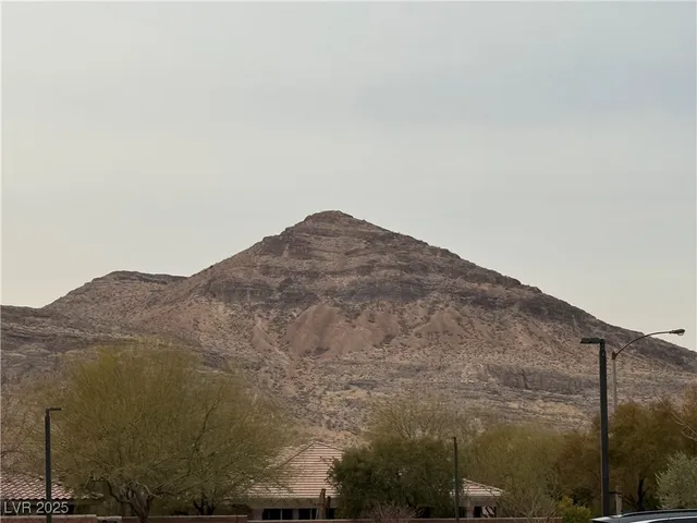 $469,900 | 9161 Horizon Mist Avenue, Las Vegas, NV 89178