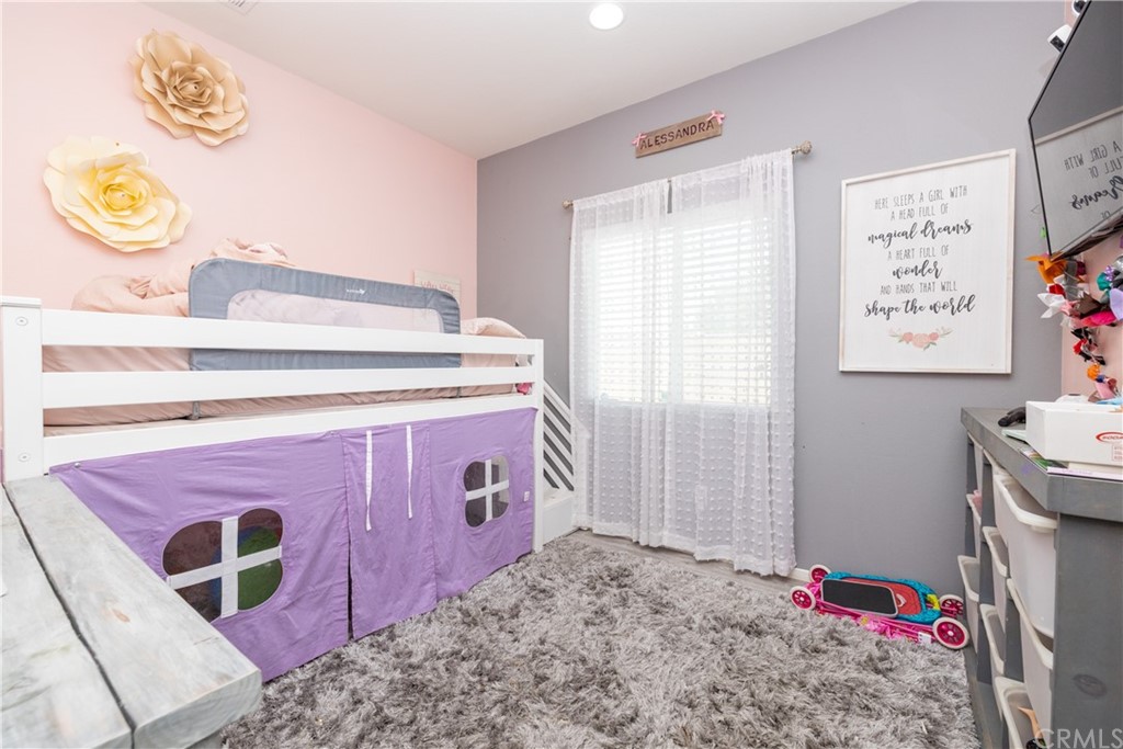 6838 Reflection Way Jurupa Valley, CA 92509 - Photo 11 of 31 BEDROOM DOWNSTAIRS