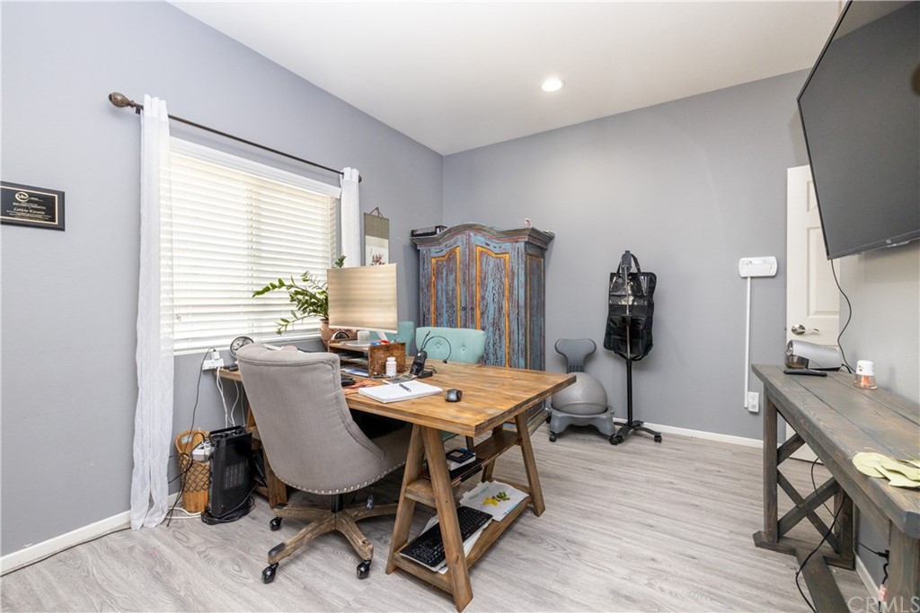 6838 Reflection Way Jurupa Valley, CA 92509 - Photo 13 of 31 BEDROOM DOWNSTAIRS