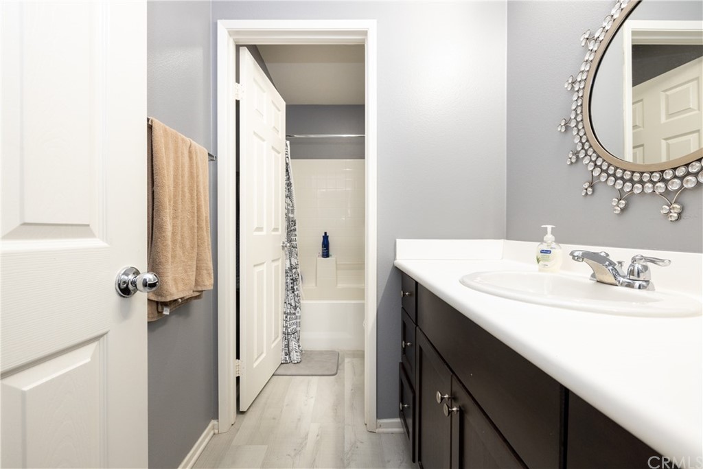 6838 Reflection Way Jurupa Valley, CA 92509 - Photo 16 of 31 BATHROOM UPSTAIRS