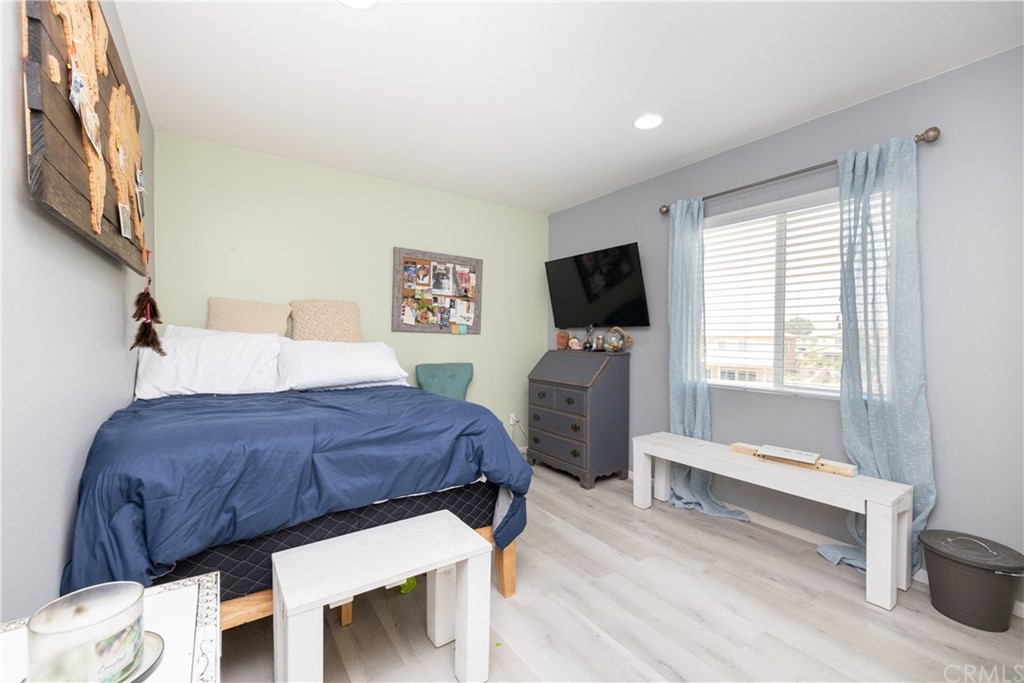 6838 Reflection Way Jurupa Valley, CA 92509 - Photo 21 of 31 ROOM UPSTAIRS