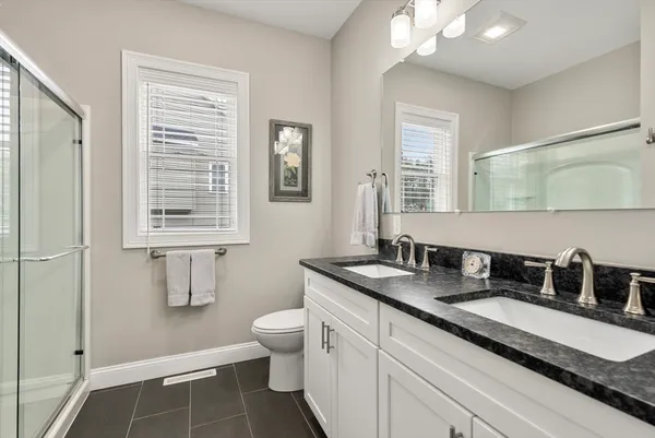 $799,900 | 17 Sunny Crest Lane, Belchertown, MA 01007