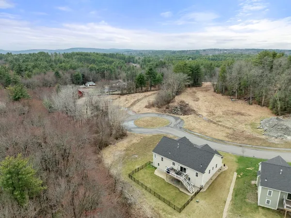 $799,900 | 17 Sunny Crest Lane, Belchertown, MA 01007