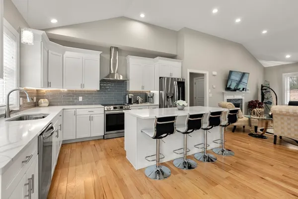 $799,900 | 17 Sunny Crest Lane, Belchertown, MA 01007