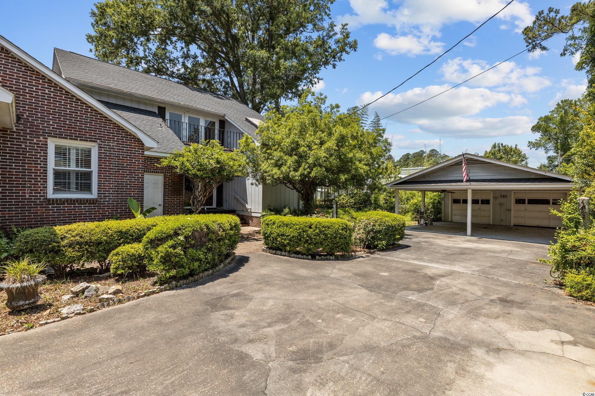 1306 Forest View Road Conway, SC 29526 - Photo 3 of 34 Gallery Image 3