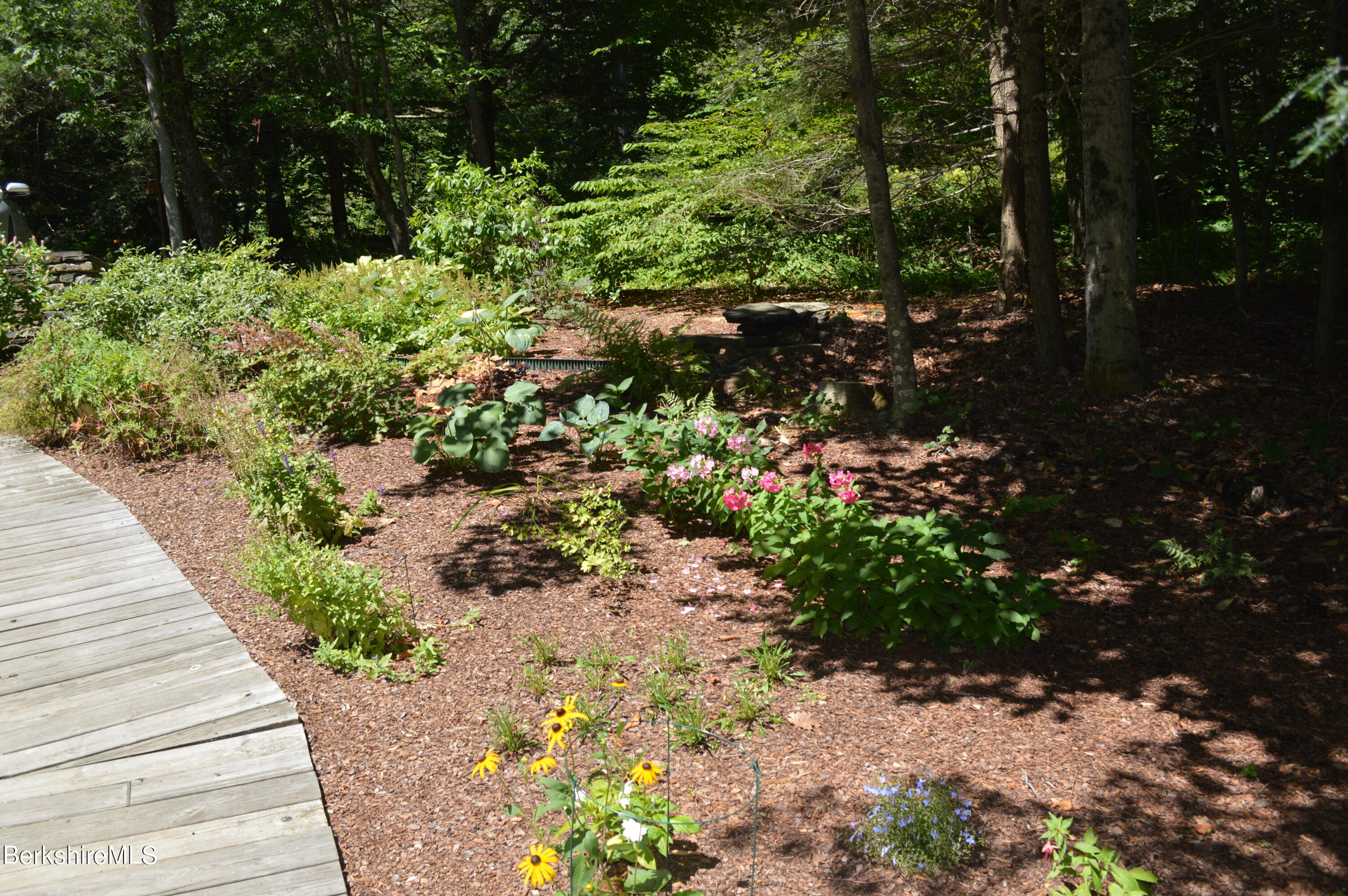 293 Old Pond Road Becket, MA 01223 - Photo 33 of 50 Gardens