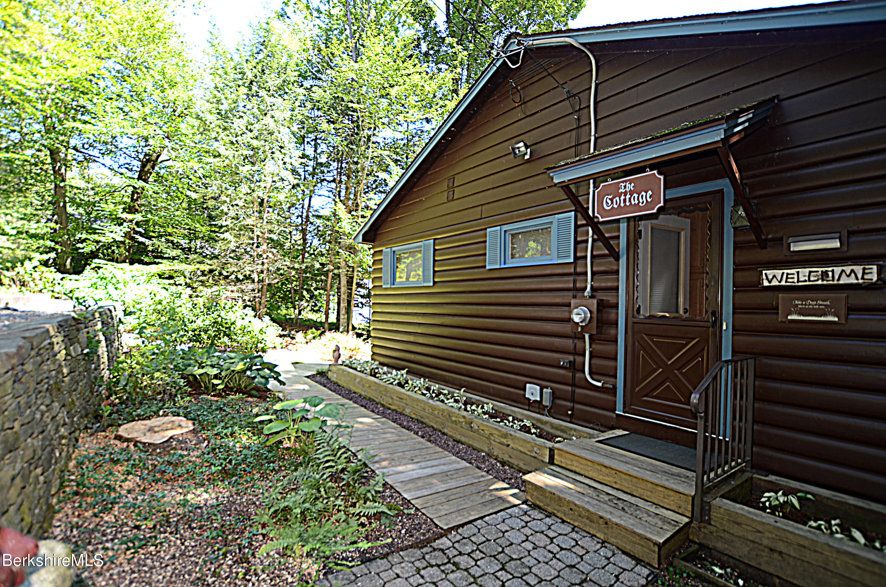 293 Old Pond Road Becket, MA 01223 - Photo 8 of 50 Road side