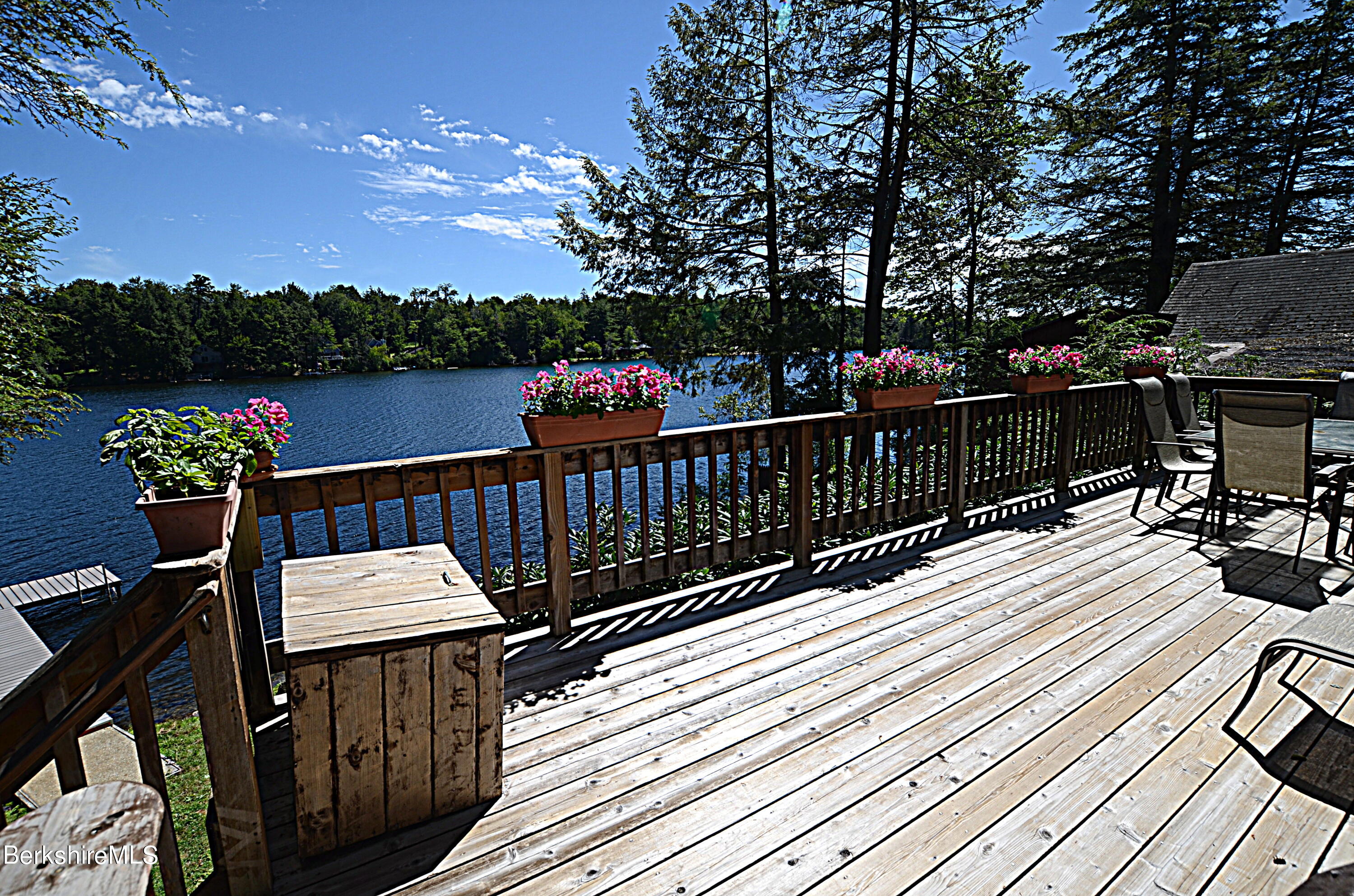 293 Old Pond Road Becket, MA 01223 - Photo 9 of 50 Views