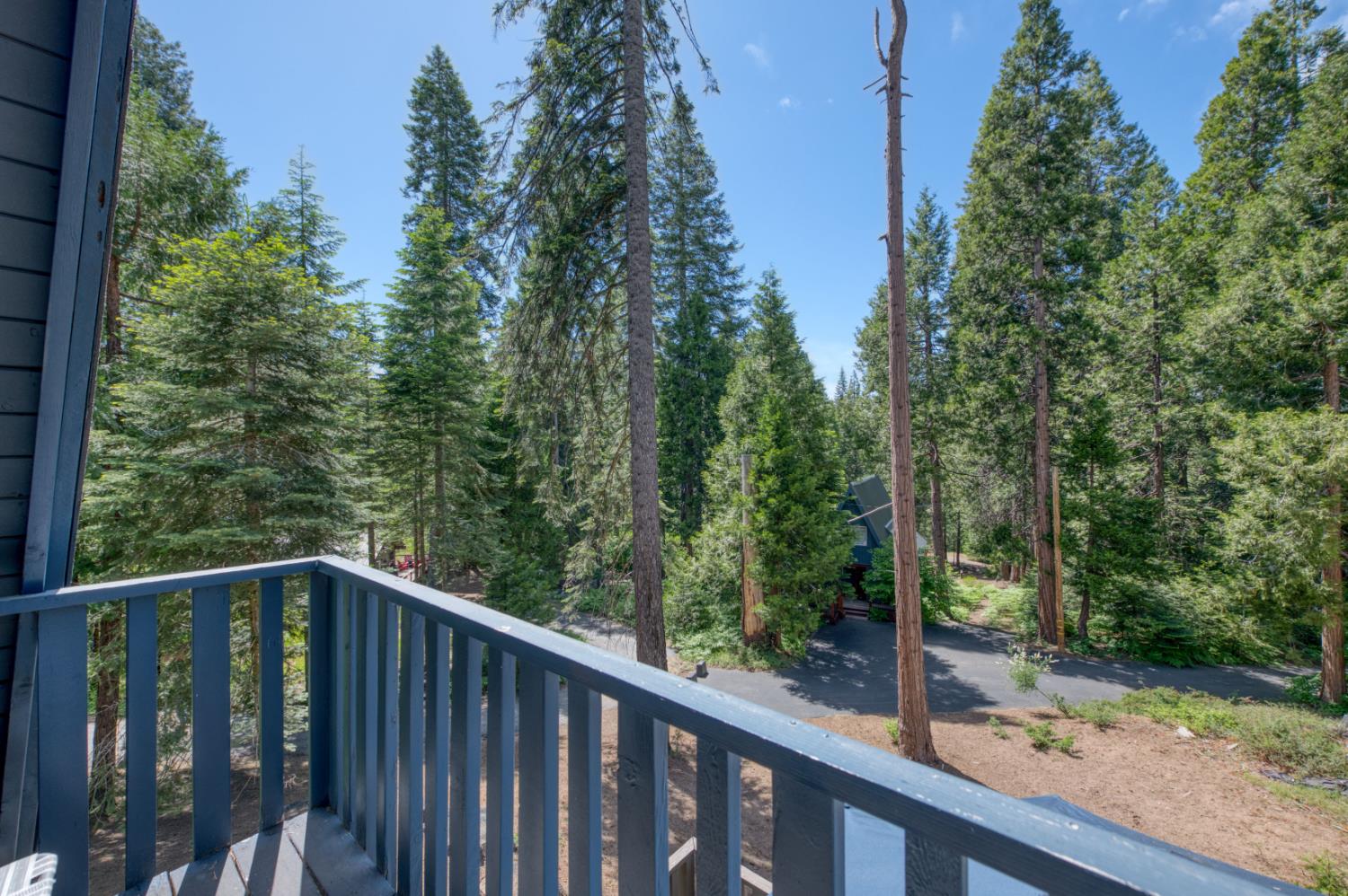42312 Hanging Branch Road Shaver Lake, CA 93664 - Photo 32 of 43