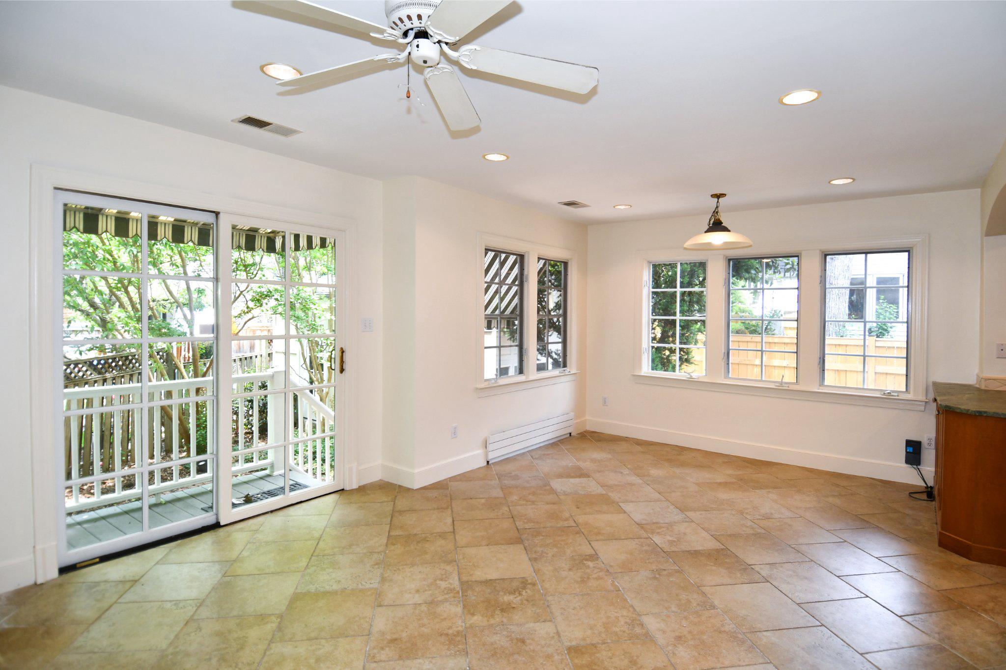 2608 Fordham Road Alexandria, VA 22302 - Photo 15 of 46 Family Room off kitchen