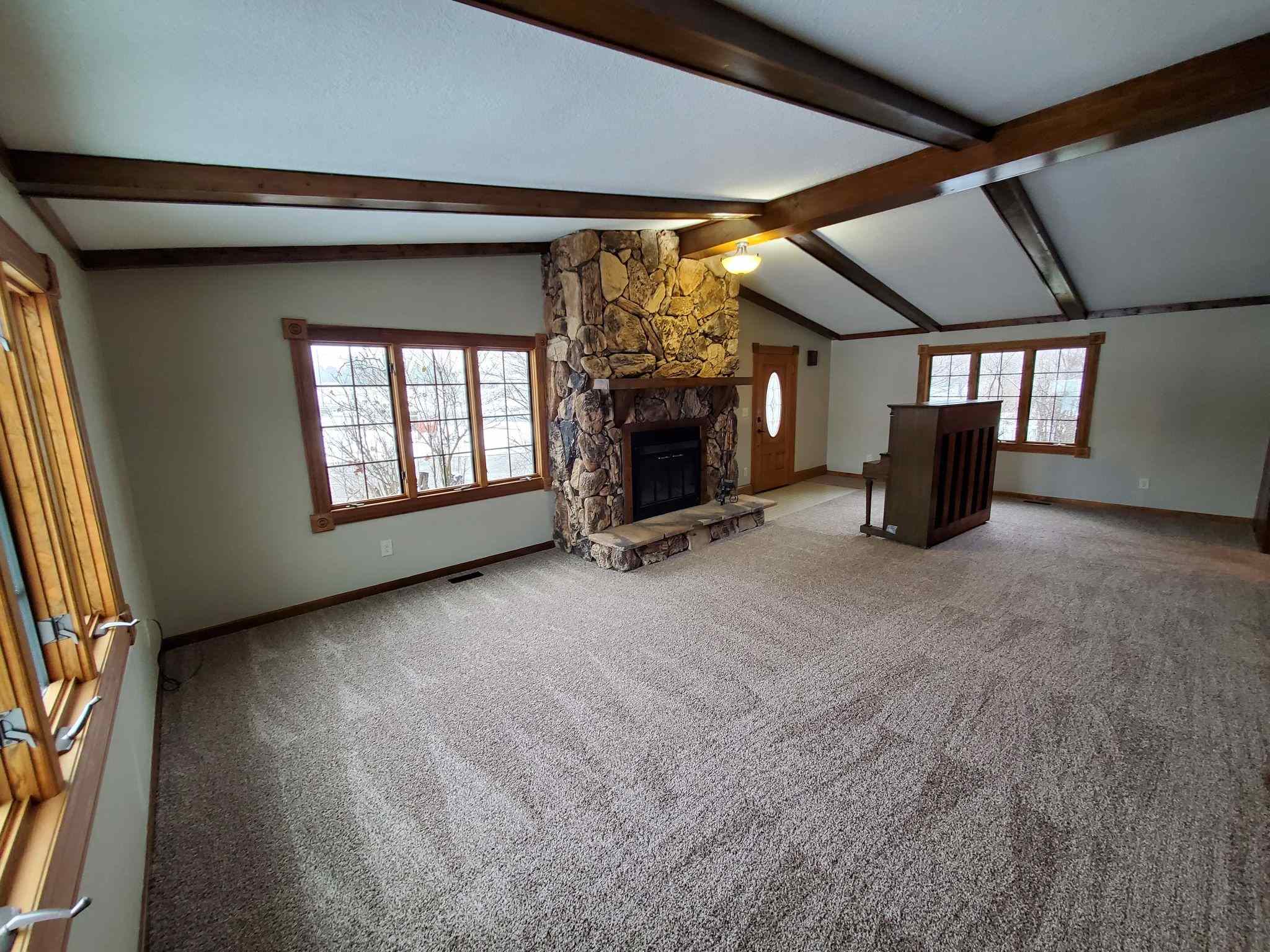 11811 Richard Road Churubusco, IN 46723 - Photo 9 of 35 Gallery Image 9