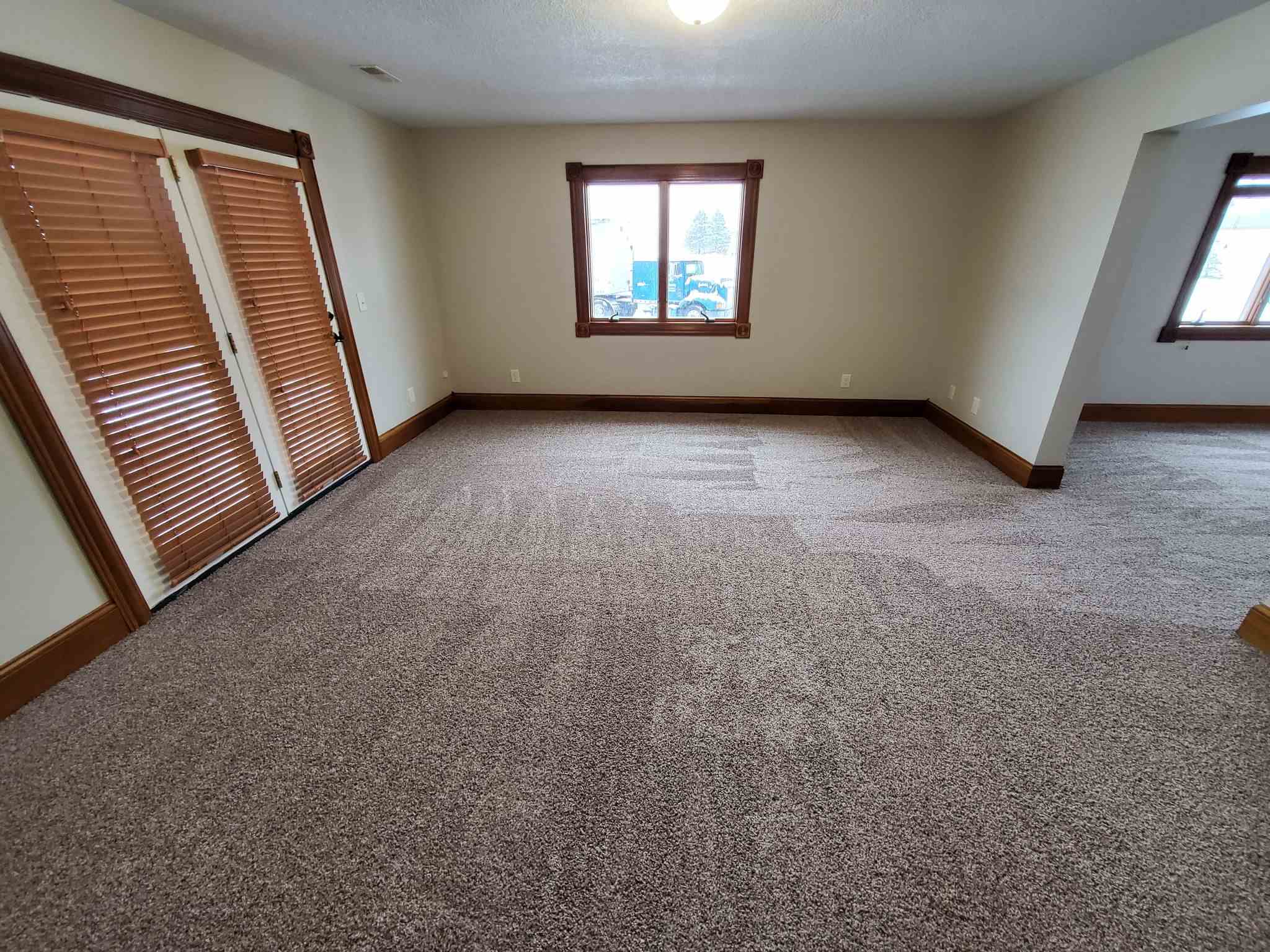 11811 Richard Road Churubusco, IN 46723 - Photo 10 of 35 Gallery Image 10