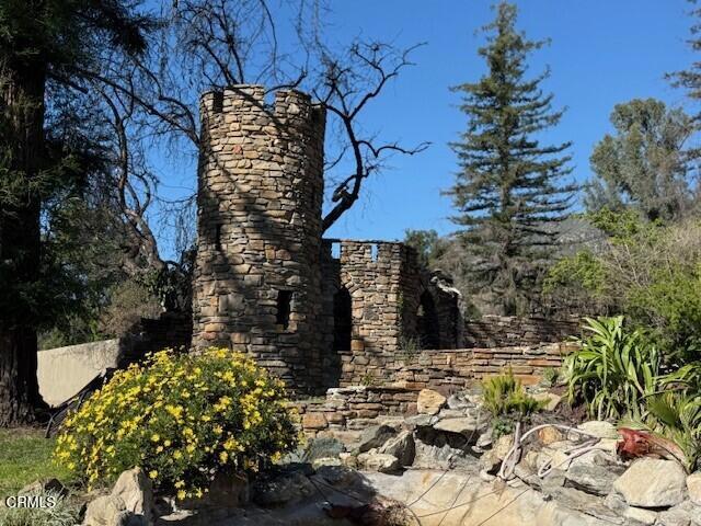 294 Wapello Street Altadena, CA 91001 - Photo 42 of 48 a view of a pathway with flower plants