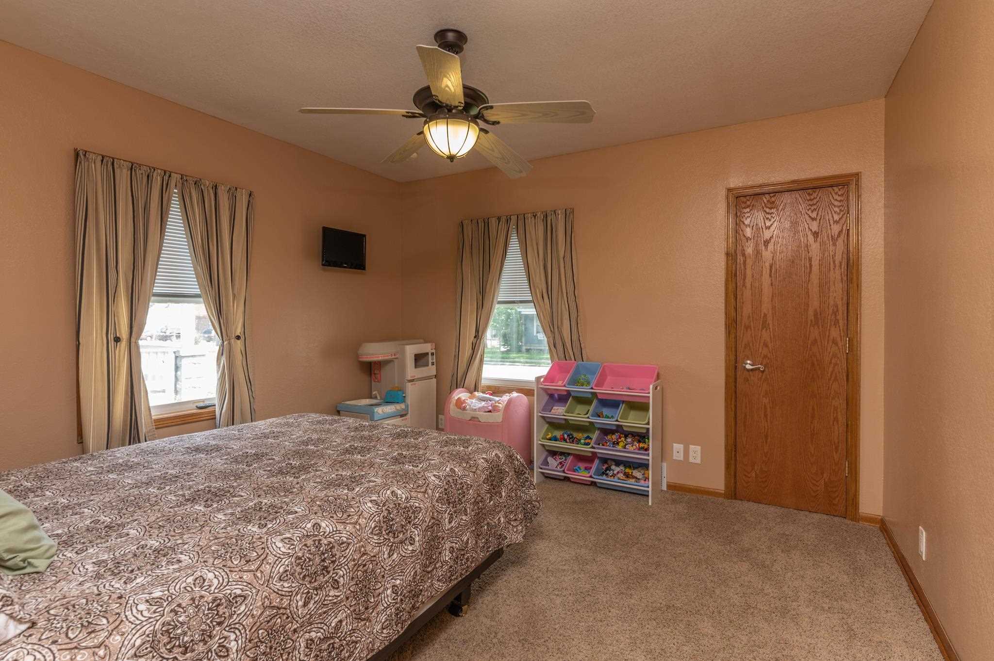 2824 Telegraph Road Davenport, IA 52804 - Photo 11 of 21 Gallery Image 11
