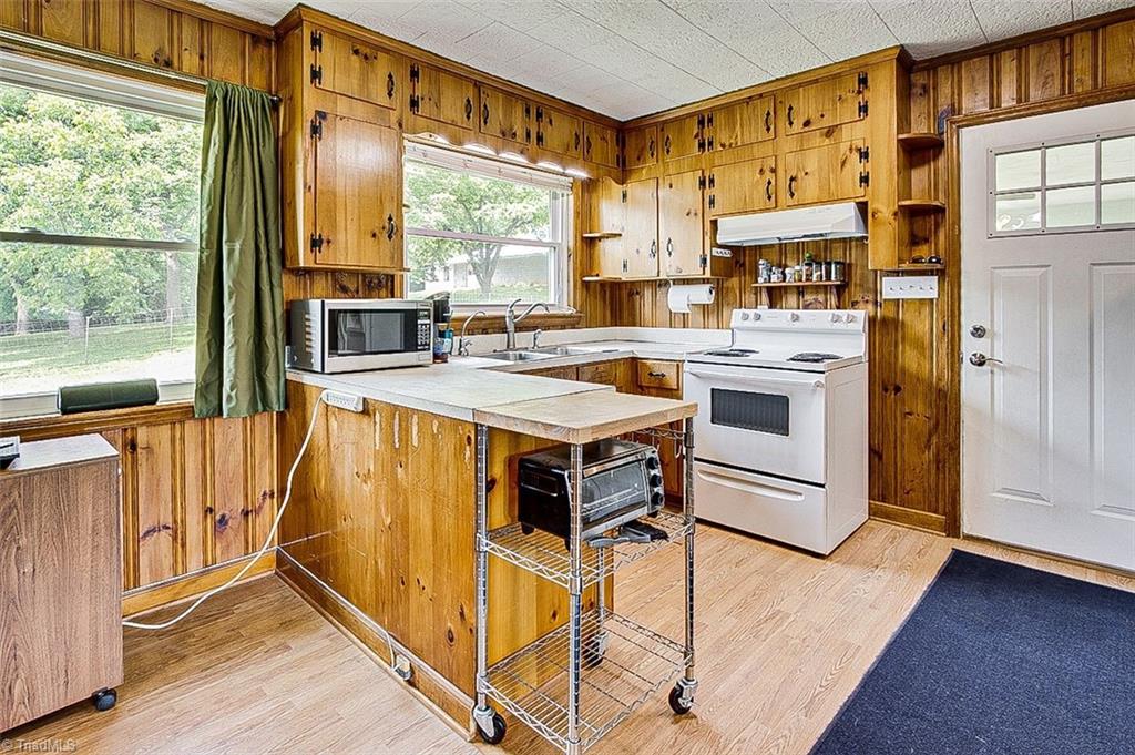 1597 Wicker Lovell Road Randleman, NC 27317 - Photo 13 of 48 Gallery Image 13