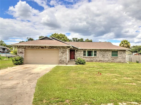 $295,000 | 3815 Southeast 62nd Street, Ocala, FL 34480