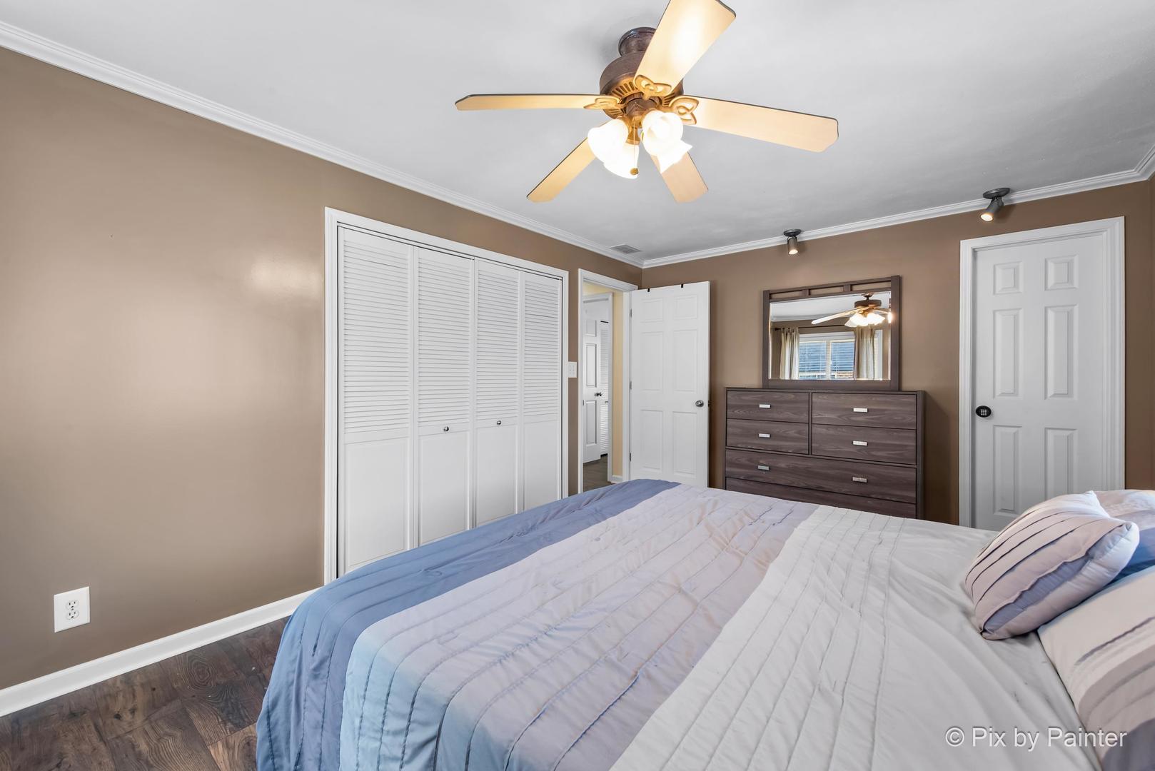 1425 North River Road McHenry, IL 60051 - Photo 31 of 39 Gallery Image 31