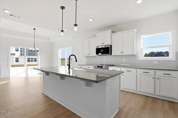 $399,500 | 104 Manchester Court, La Grange, NC 28551