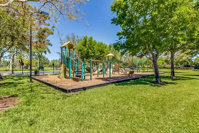 $15,000 | 11587 Manatee Bay Lane, Wellington, FL 33449