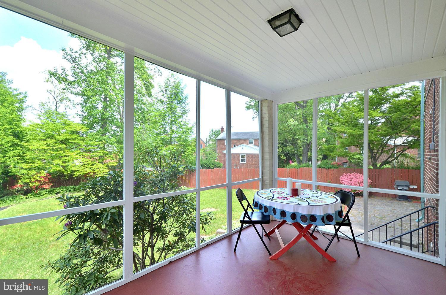 2603 Spencer Road Chevy Chase, MD 20815 - Photo 11 of 28 Interior (General)