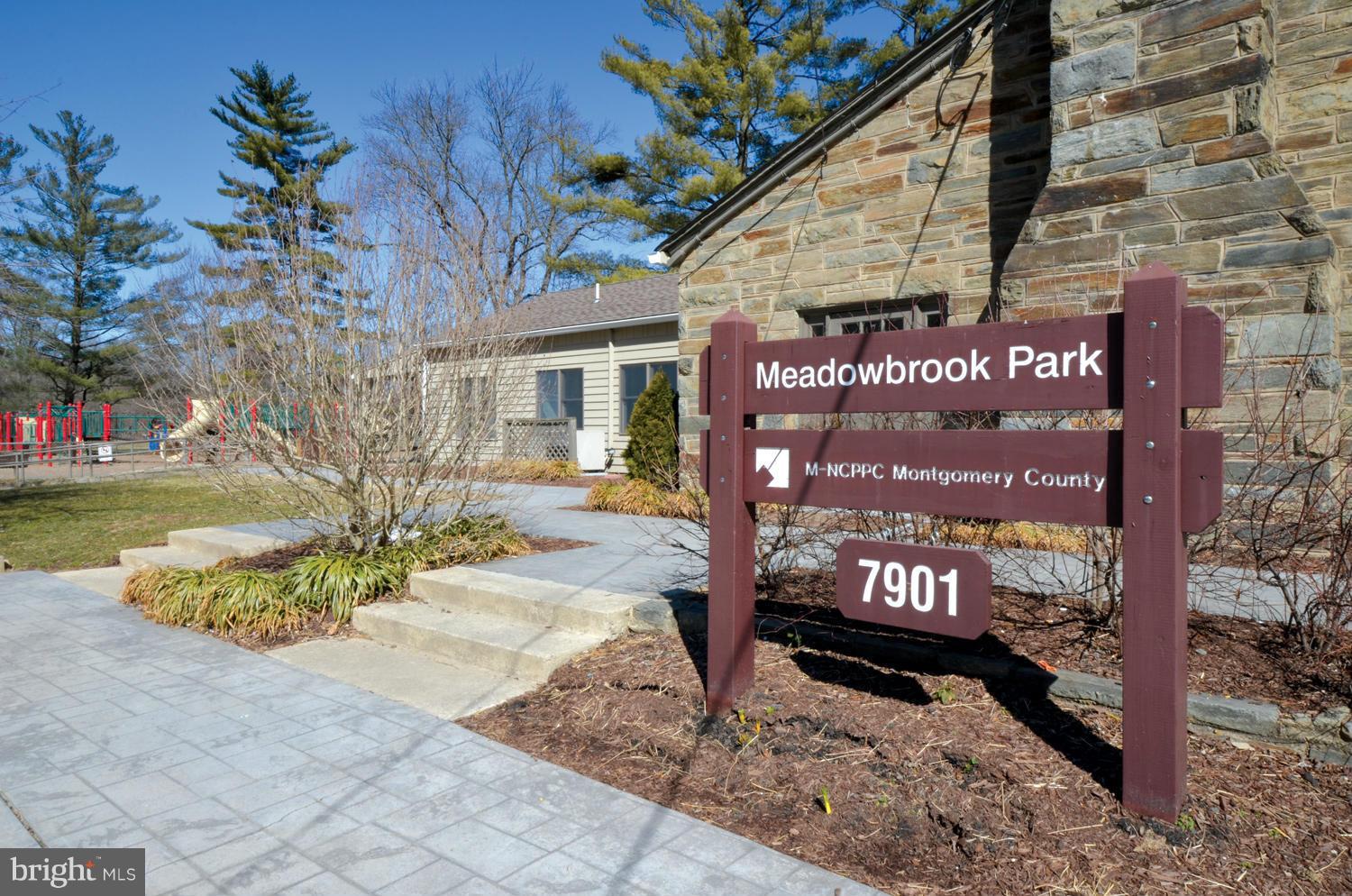 2603 Spencer Road Chevy Chase, MD 20815 - Photo 26 of 28 Community