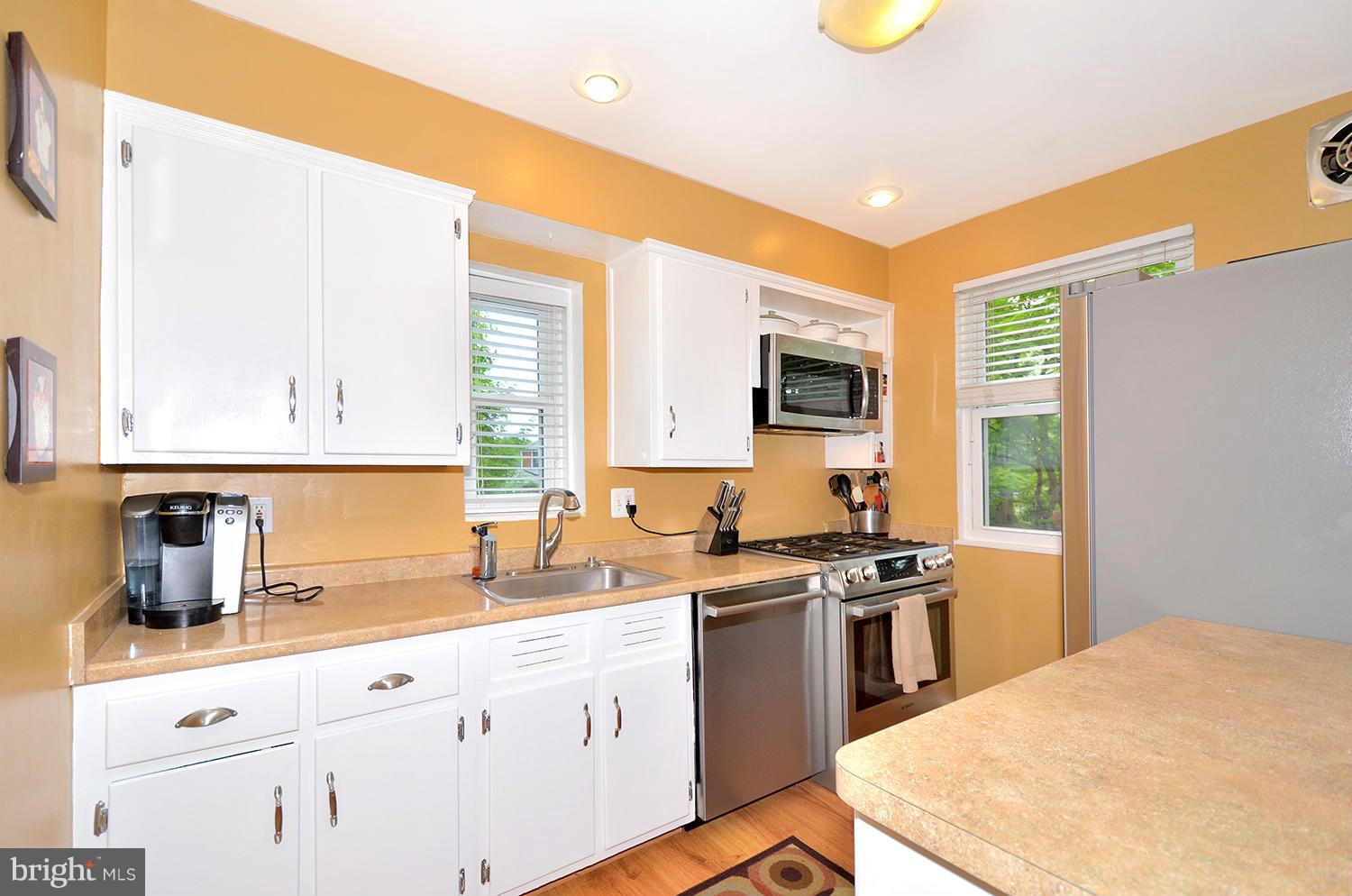 2603 Spencer Road Chevy Chase, MD 20815 - Photo 9 of 28 Kitchen