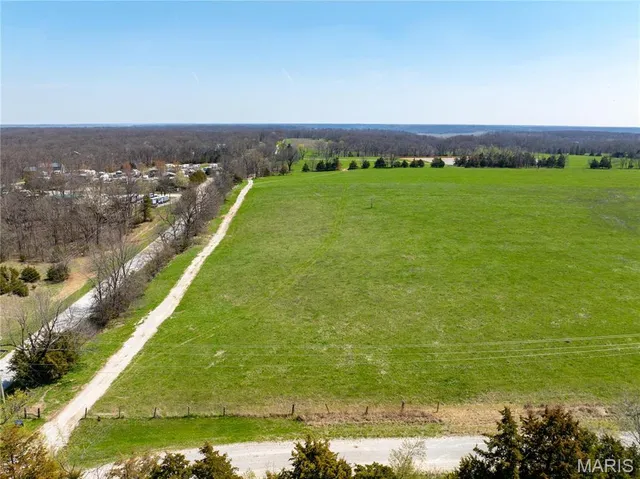 $89,900 | 1 Harbortown Road, Monroe City, MO 63456