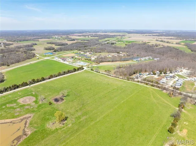 $89,900 | 1 Harbortown Road, Monroe City, MO 63456