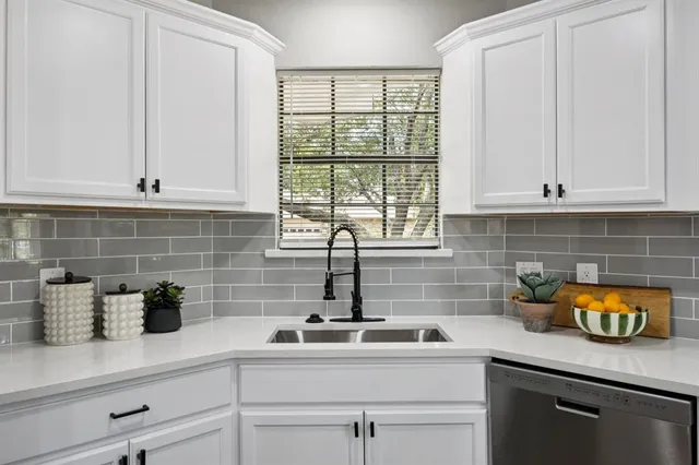 $849,000 | 10 Chisholm Trail, Lucas, TX 75002