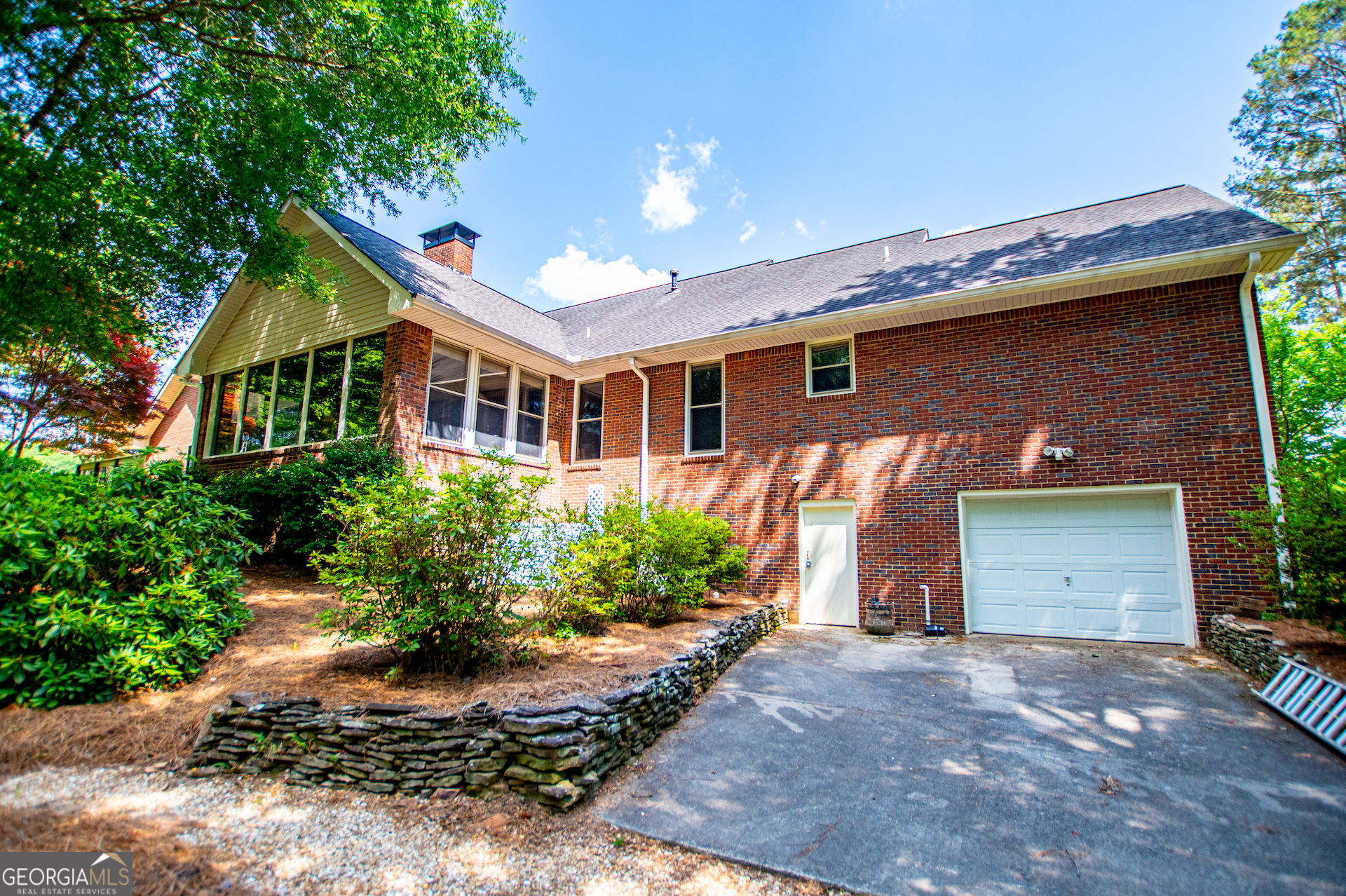 635 Bonner Road Carrollton, GA 30117 - Photo 5 of 91