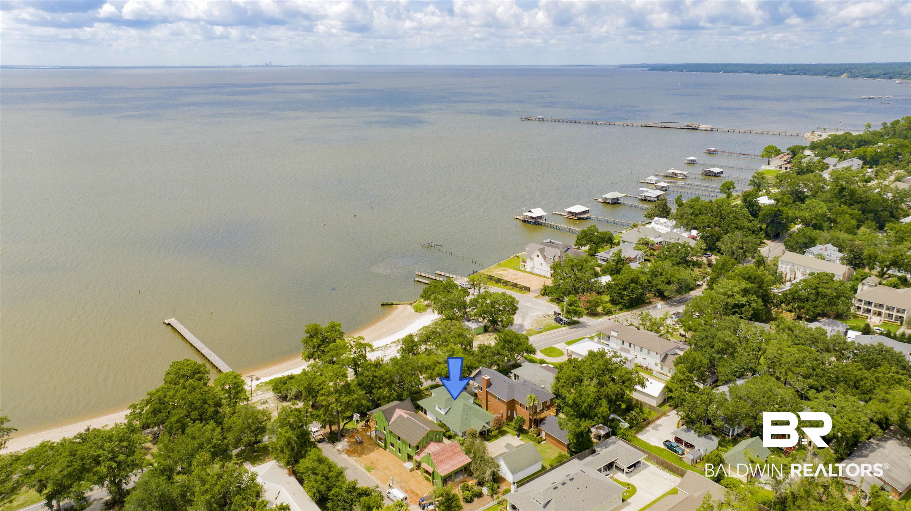409 South Mobile Street Fairhope, AL 36532 - Photo 46 of 48 Aerial view of residential area with a nearby body of water