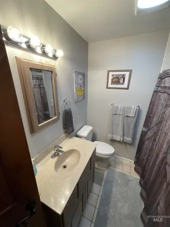 $890,000 | 2155 East 1775 South, Gooding, ID 83330