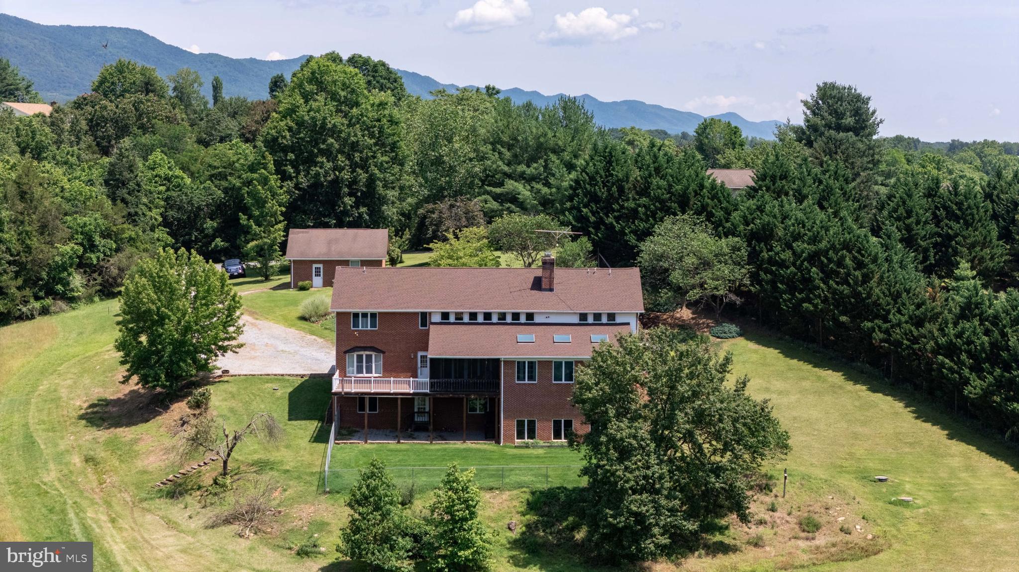360 Lazy River East Road Luray, VA 22835 - Photo 103 of 145
