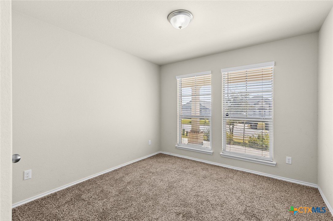 256 Bainbridge Road Temple, TX 76502 - Photo 20 of 40 a view of an empty room with a window
