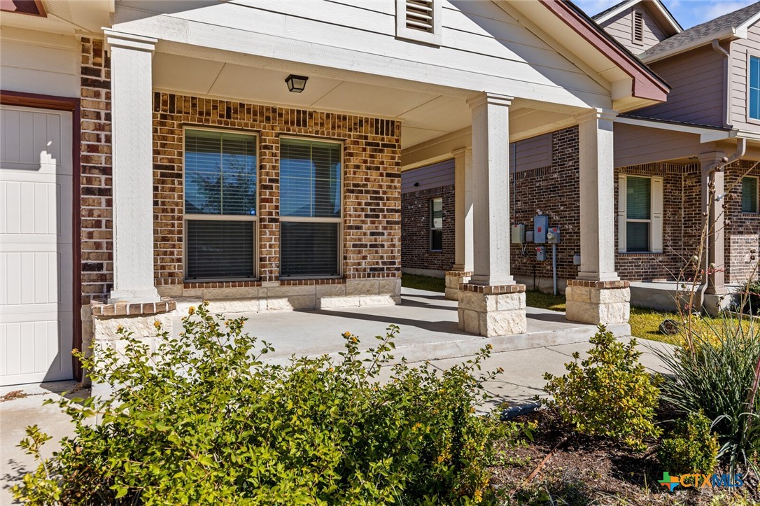 256 Bainbridge Road Temple, TX 76502 - Photo 4 of 40 front view of a building