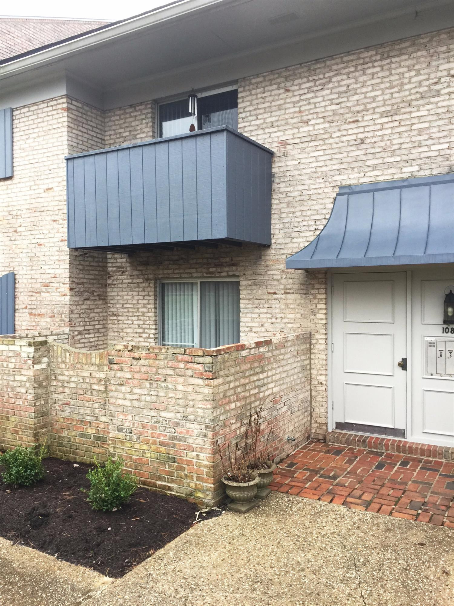 1088 Armstrong Mill Road, Unit A Lexington, KY 40517 - Photo 1 of 12 Photo 1