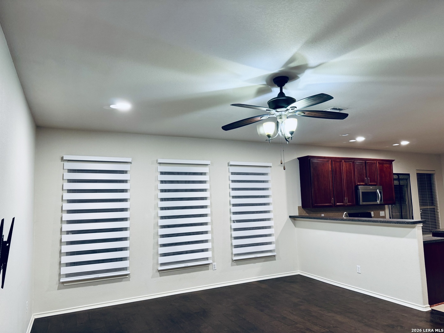 134 Red Hawk Ridge San Antonio, TX 78258 - Photo 7 of 29 Gallery Image 7