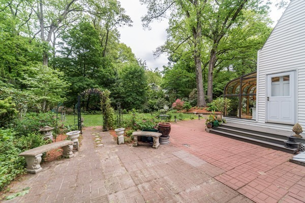 20 Ridge Road Newton, MA 02468 - Photo 22 of 23 Gallery Image 22