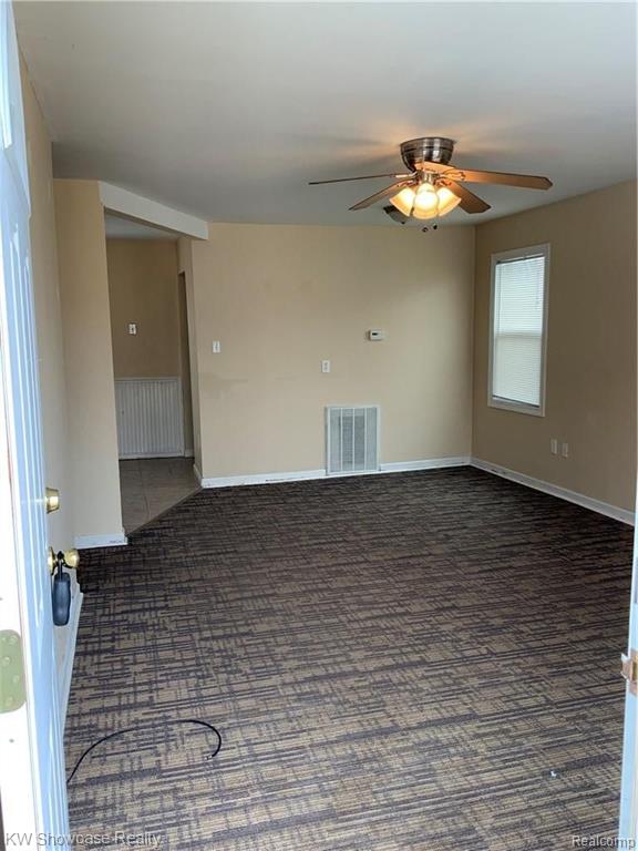 25645 Rosenbusch Boulevard Warren, MI 48089 - Photo 3 of 24