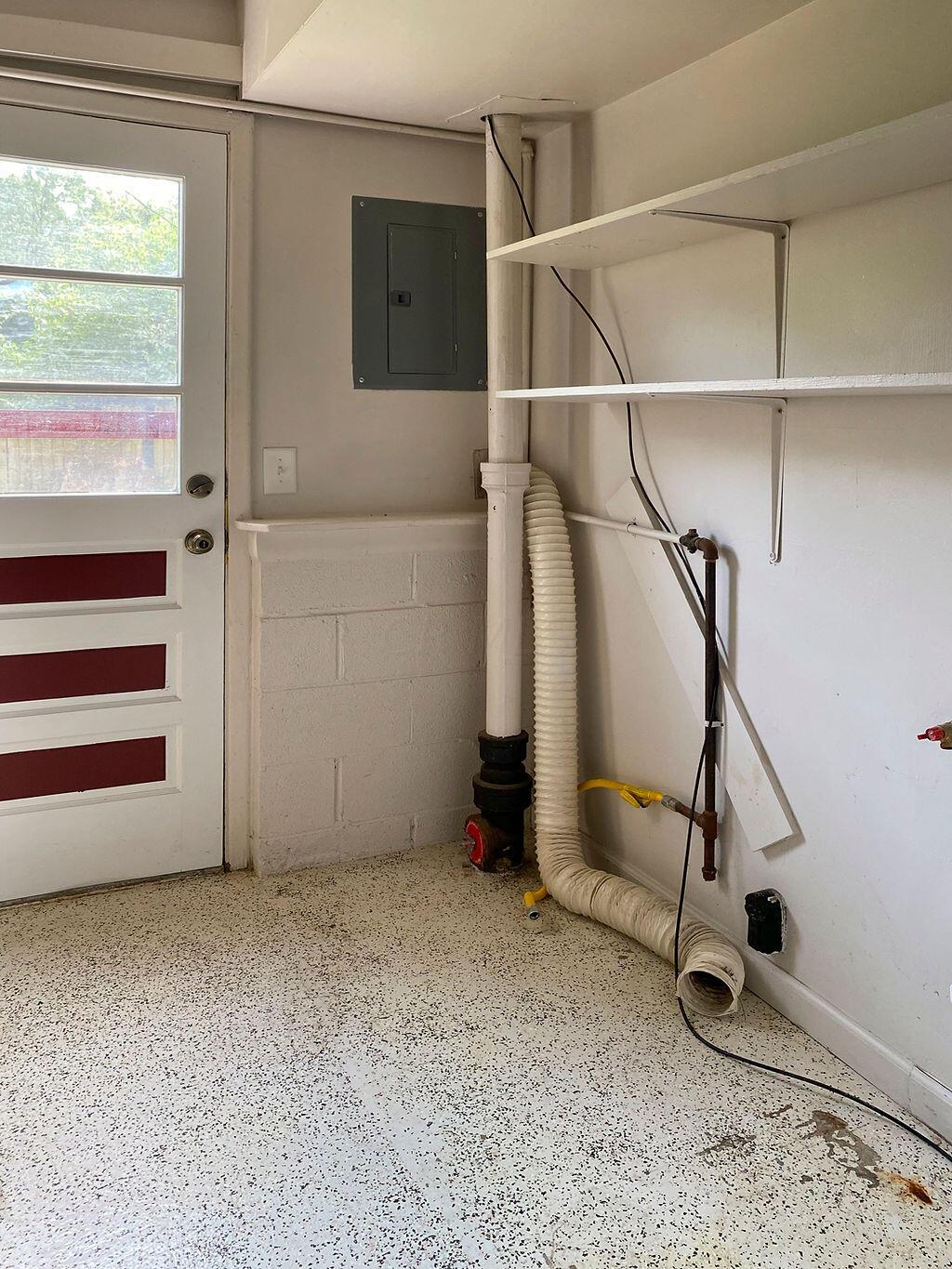 891 Afton Road Columbus, OH 43221 - Photo 17 of 20 Gallery Image 17