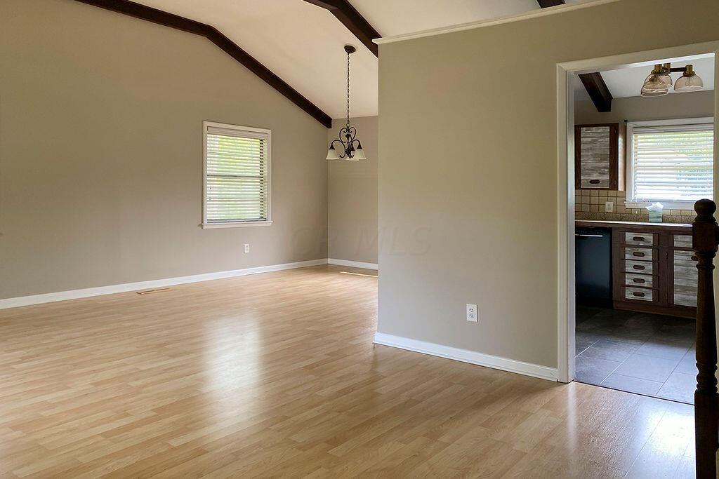 891 Afton Road Columbus, OH 43221 - Photo 3 of 20 Gallery Image 3