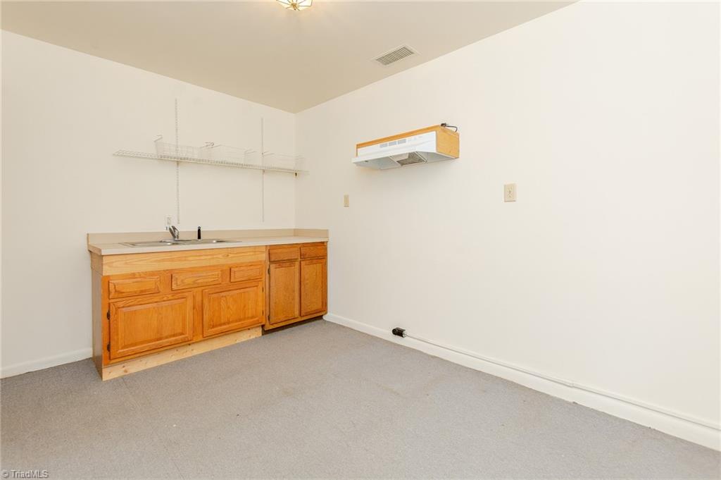 3746 Fieldview Road Pleasant Garden, NC 27313 - Photo 23 of 38 Gallery Image 23
