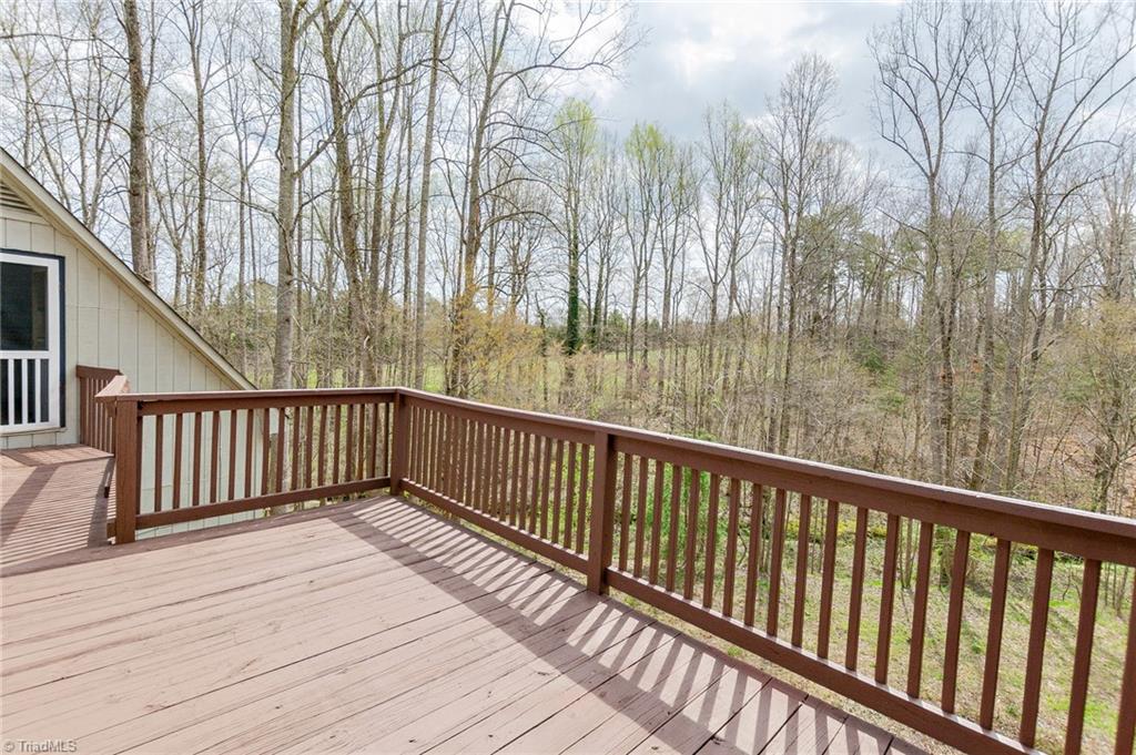 3746 Fieldview Road Pleasant Garden, NC 27313 - Photo 28 of 38 Gallery Image 28