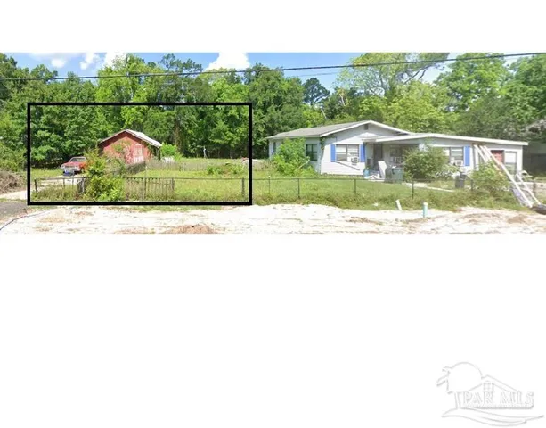 a view of a house with a outdoor space