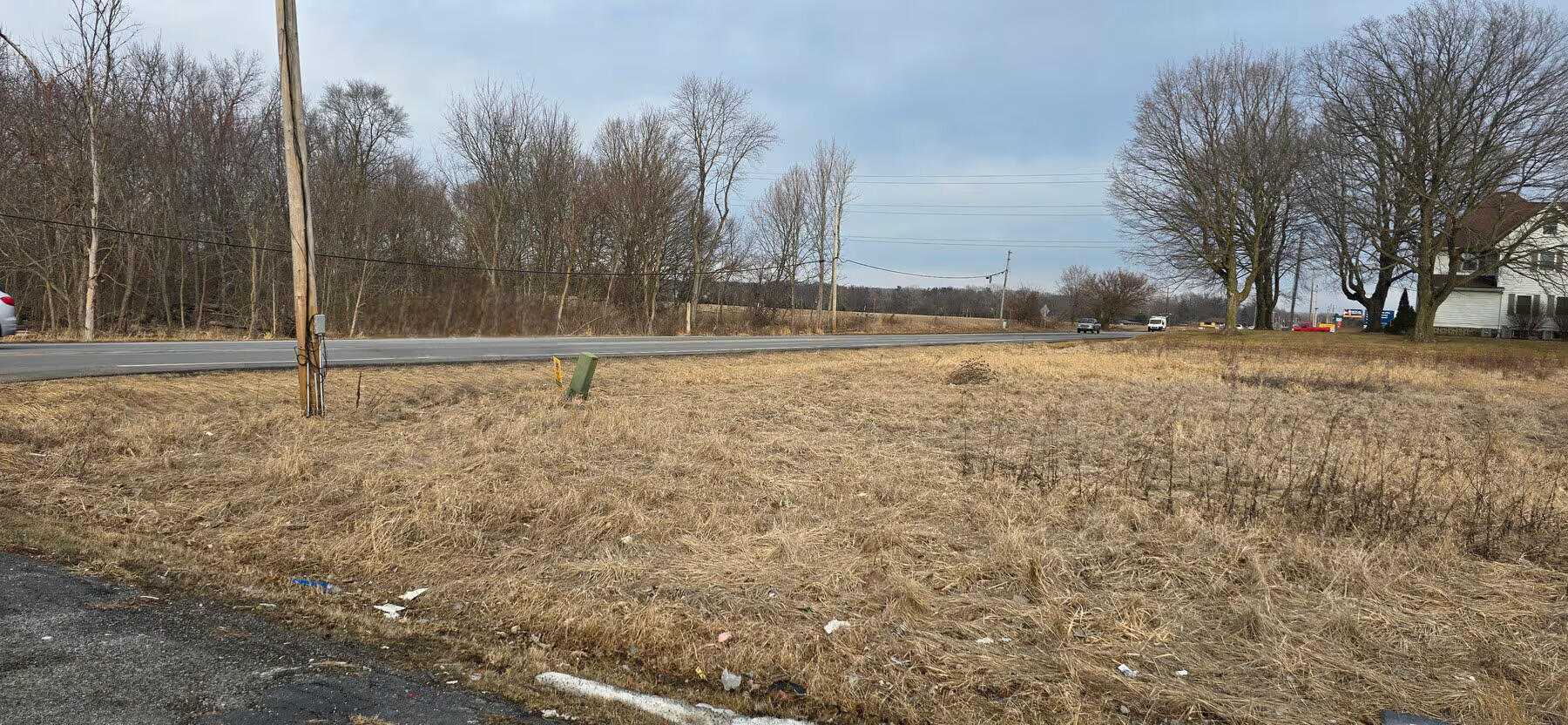 286 State Rte 130 Valparaiso, IN 46385 - Photo 7 of 9 a swimming pool with an outdoor space and seating area