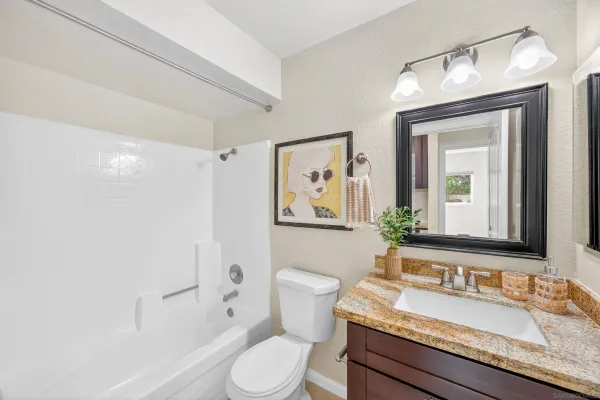 $1,049,999 | 139 Ely Street, Oceanside, CA 92054