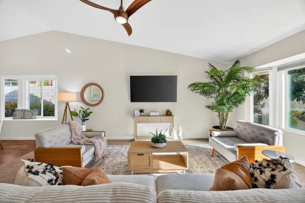 $1,049,999 | 139 Ely Street, Oceanside, CA 92054